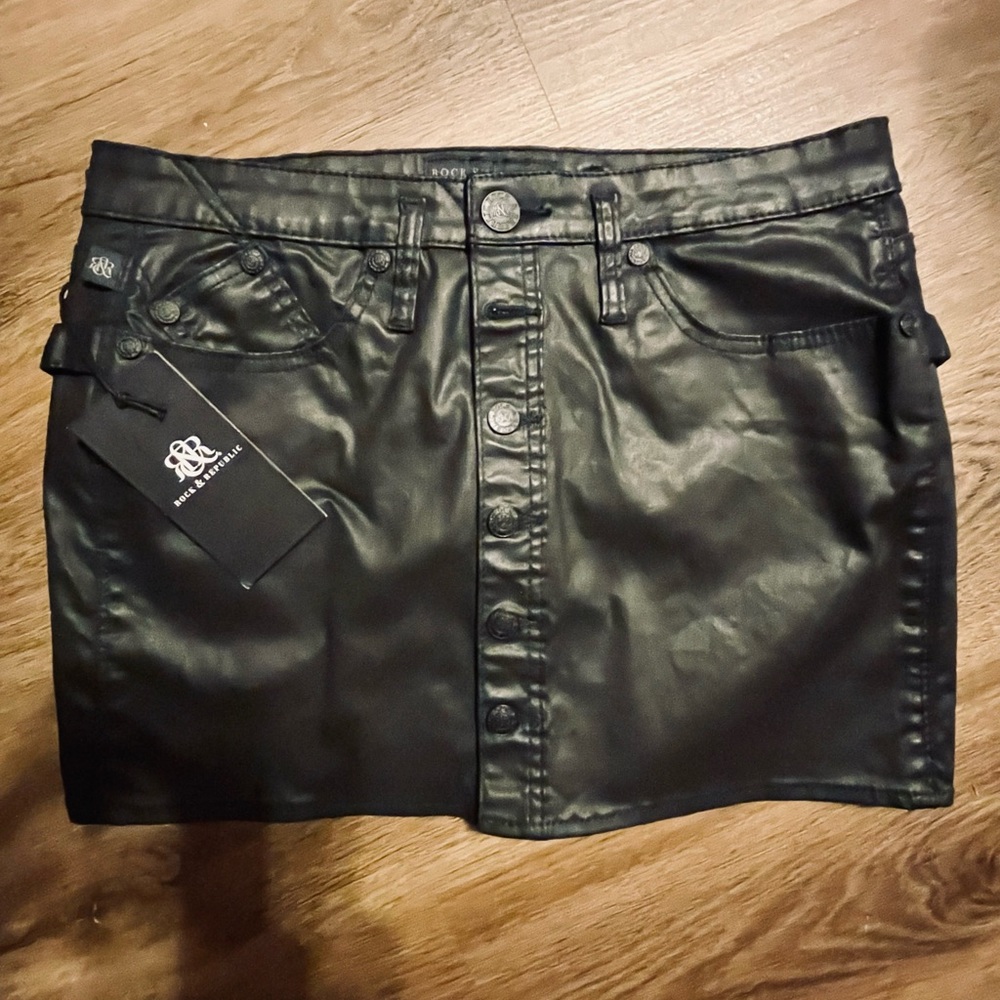 *New* Rock & Republic skirt
